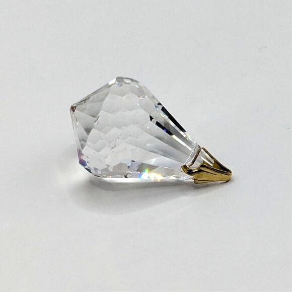 Vintage Sparkling Cut Crystal Prism Teardrop Pendant Gold Tone Bail - Picture 4 of 6